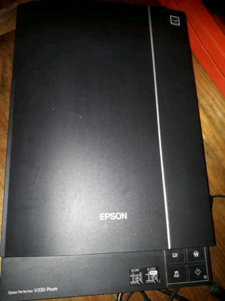 Se vende urgente Scanner v330