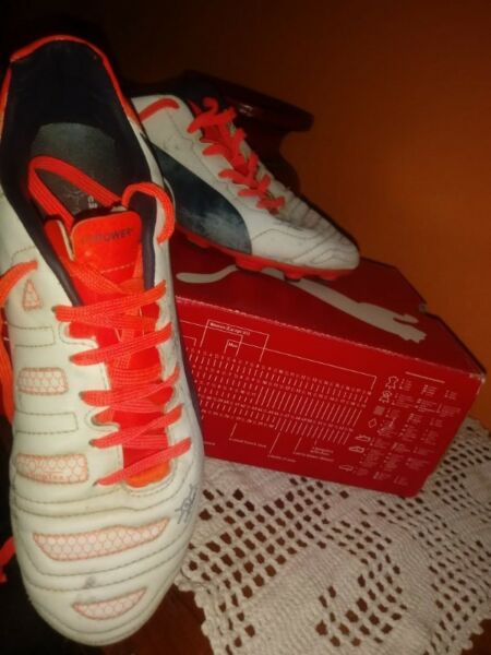 VENDO BOTINES PUMA EVO POWER 4