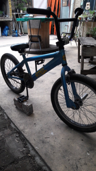 Bicicleta BMX marca:FITED