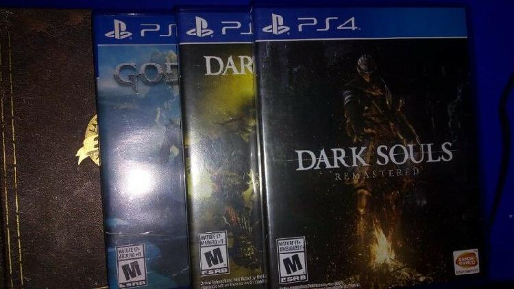Juegos PS4 Dark Souls