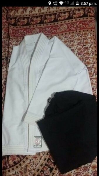 Conjunto PAKUA (1 chaqueta,1 pantalón