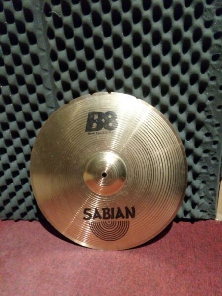 Sabían B8 CRASH ROCK 18"!!!