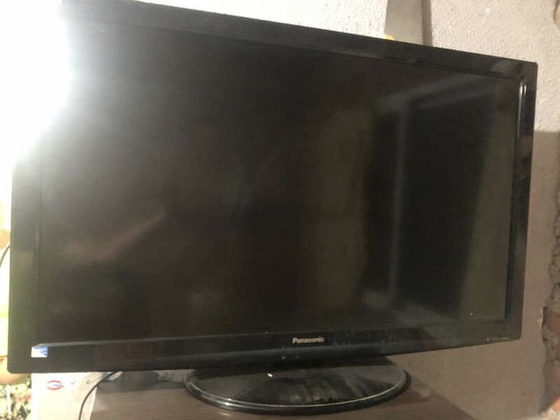 Tv led parasonic 42” impecable