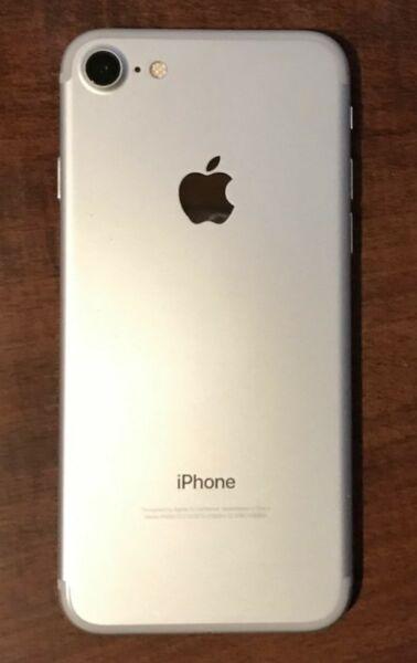 Iphone 7 128gb (con funda) - Liberado - Impecable -