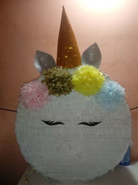 Piñata redonda de unicornio