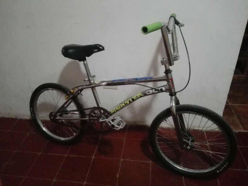 Vendo bicicleta bmx rodado 20 en perfecto funcionamiento