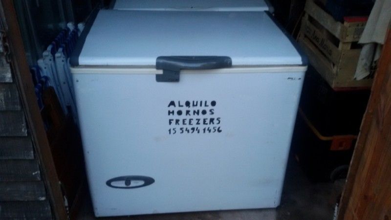 Freezer Coventry dual 237 lts