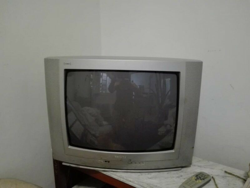 TV PHILIPS 21"