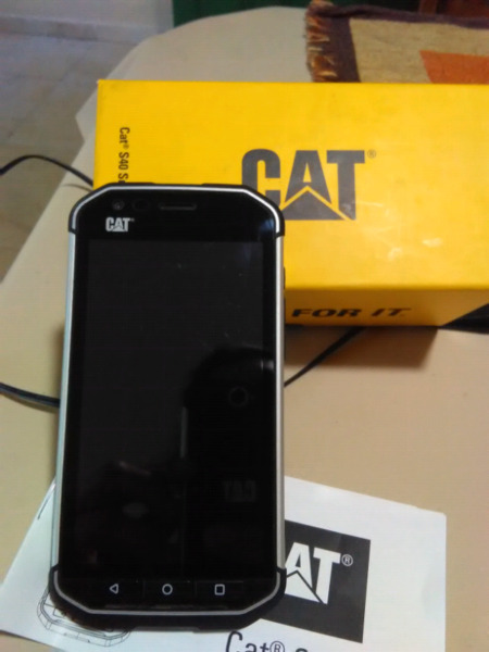 Celular Cat S 40