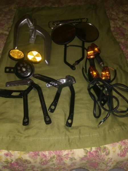 Vendo accesorios para moto enduro