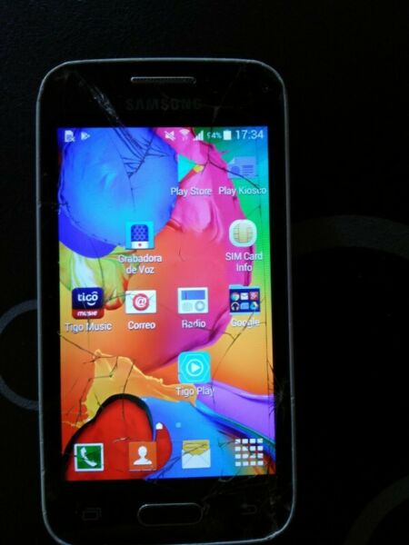 Vendo celular j1 ace