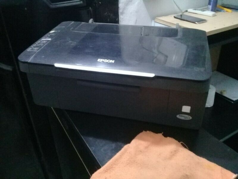 impresora epson tx105 a reparar no enciende