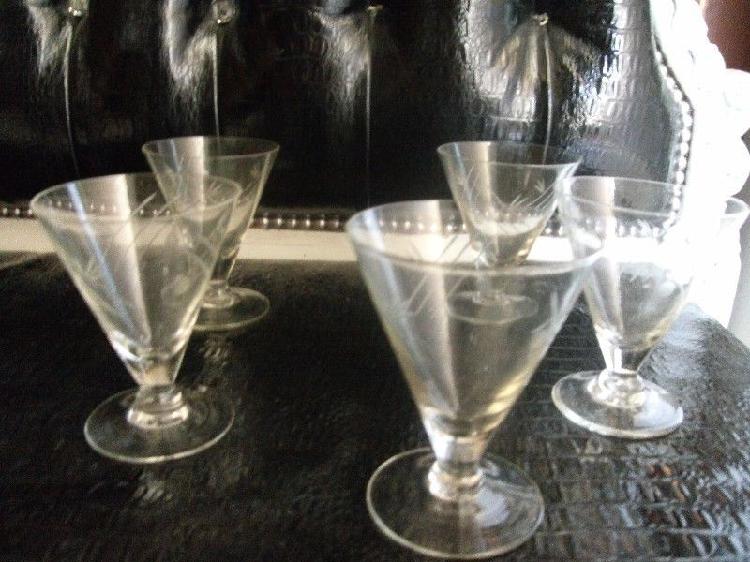 5 copas cóctel tragos postres vidrio medio cristal labradas