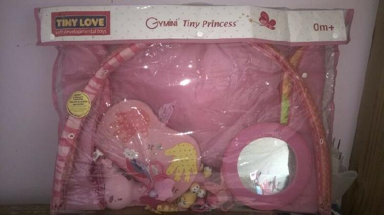 Gimnasio Deluxe Gymini Tiny Princess / Tiny Love.