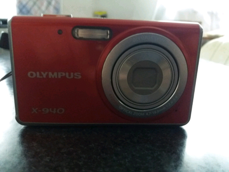 Camara Olympus X-940