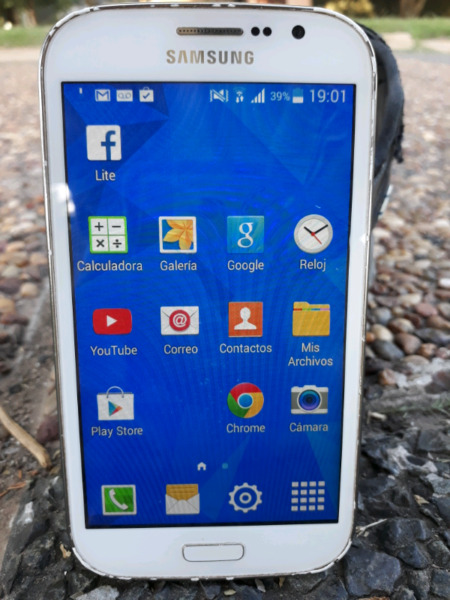 SAMSUNG GALAXY GRAND NEO PLUS CLARO NEGADO SIN CARGADOR CON