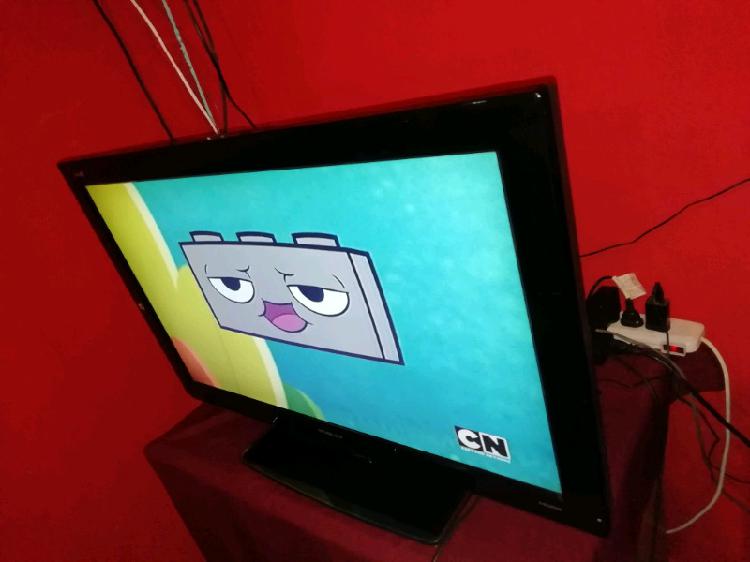 Vendo TV LCD 32'