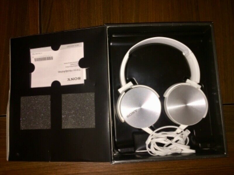 AURICULARES SONY ORIGINALES MEGABASS