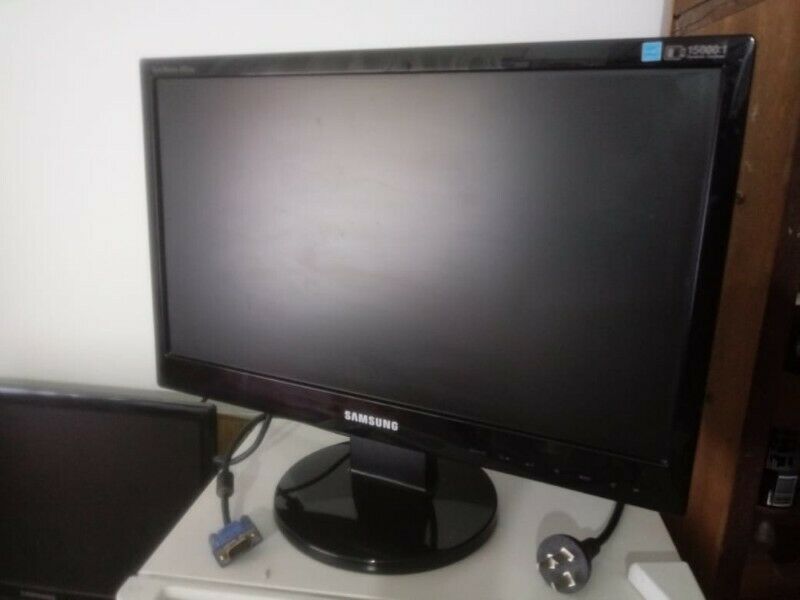 MONITOR LCD SAMSUNG 19" IMPECABLE!!!
