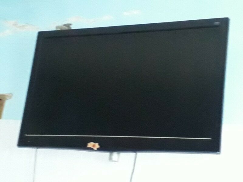 TV LCD 43" BGH