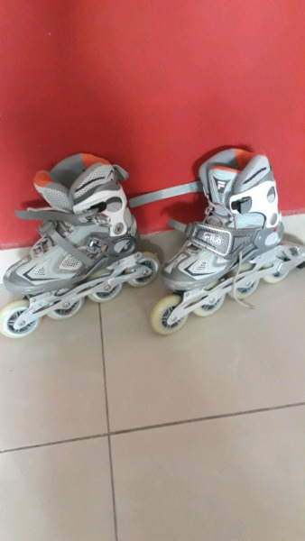 Vendo rollers mujer