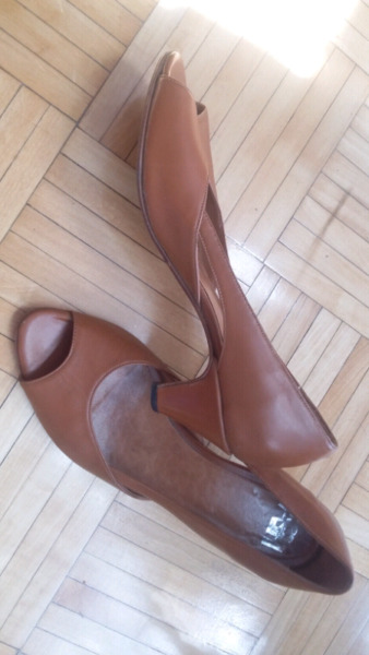 Zapatos Cuero N 38