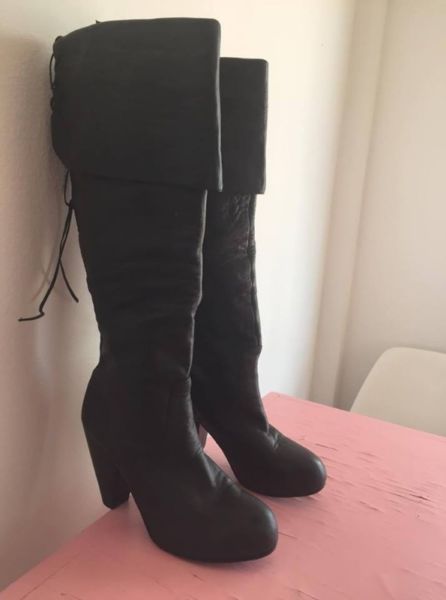 Botas Altas/Con detalle de lazo trasero (Ona Saez)