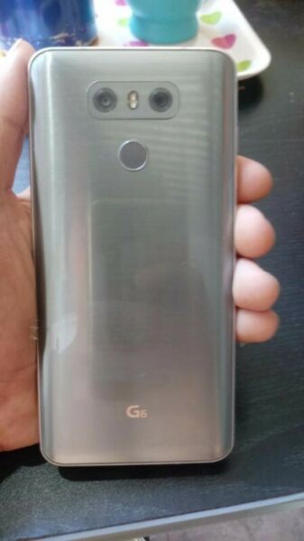 Vendo permuto LG G6