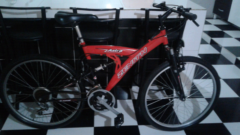 Bici ZENITH rod 26 impecable