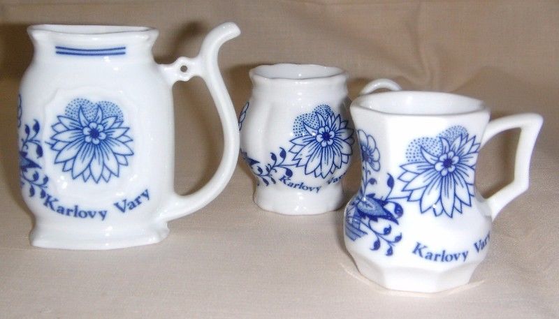 3 Jarritos Karlovy Vary - Porcelana - Azul & Blanca De