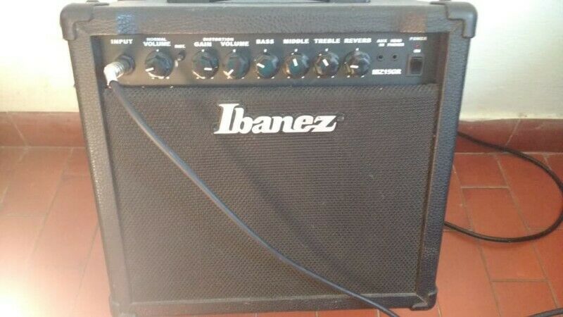 Amplificador Ibanez 15 watts