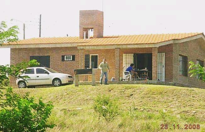 CHALET A 1 CUADRA DEL RIO EN SAN ANTONIO DE ARREDONDO