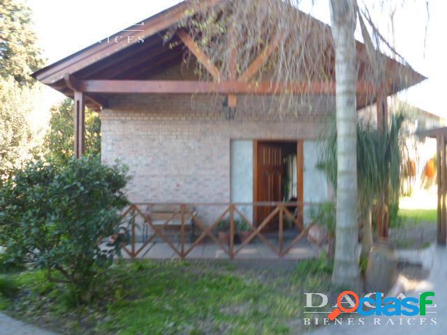 Casa en Venta City Bell calle 456 e/ 27 y 28bis