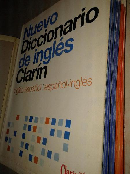 Nuevo Diccionario De Ingles Clarin sin encuadernar completo