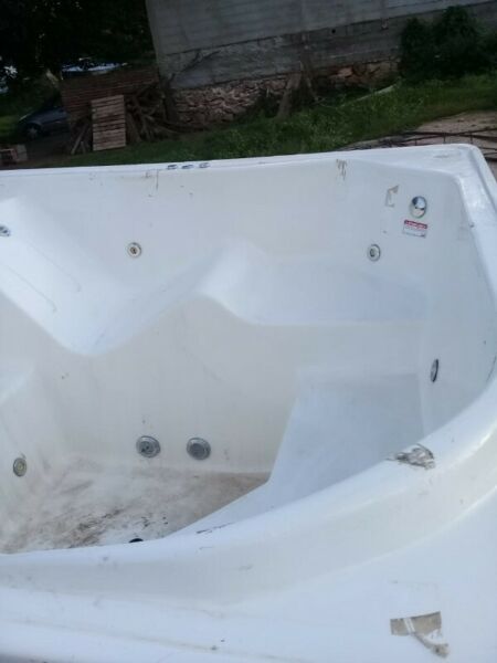 Vendo Jacuzzi nuevo