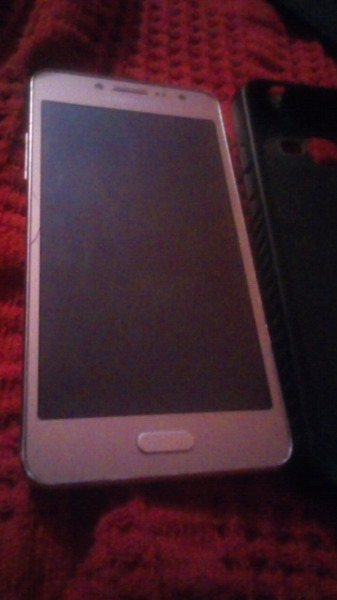 Vendo j2 prime