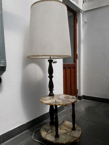Lampara de pie vintage