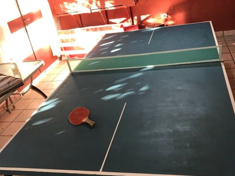 Liquido Mesa de Ping Pong con Accesorios