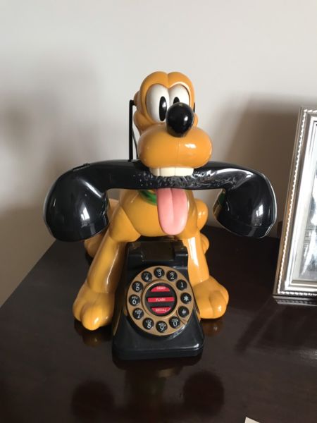 Vendo teléfono para red telefónica traído de Disney