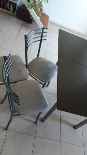 Juego mesa y sillas