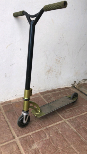 Monopatin scooter mgp vx7