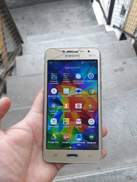 Vendo Samsung Grand Prime Libre Con Detalle