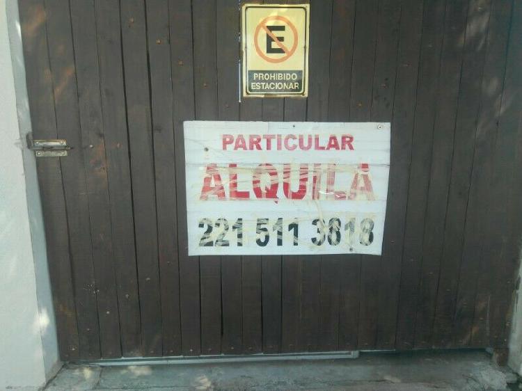 Alquilo Galpon con Local Comercial en Gorina La Plata