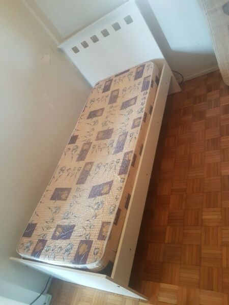 VENDO CAMA UNA PLAZA EXCELENTE ESTADO