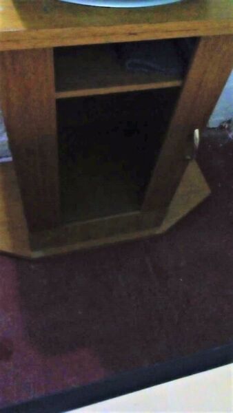 VENDO MESA PARA TV