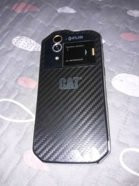 Vendo celular cat s 60