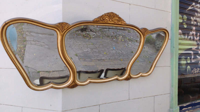 Antiguo espejo francés biselado