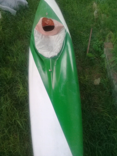 Kayak fibra de vidrio exelente estado