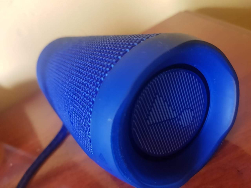 Liquido jbl flip 4 impecable