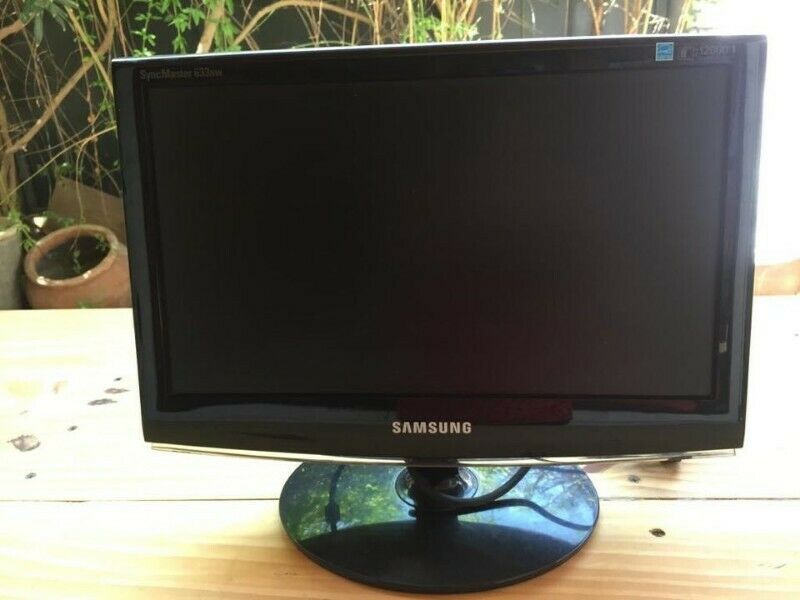 MONITOR SAMSUNG 16" IMPECABLE